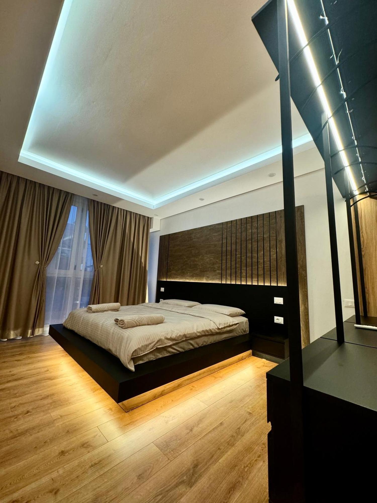 Luxury Central Baba Apartment Shkodër Exteriér fotografie