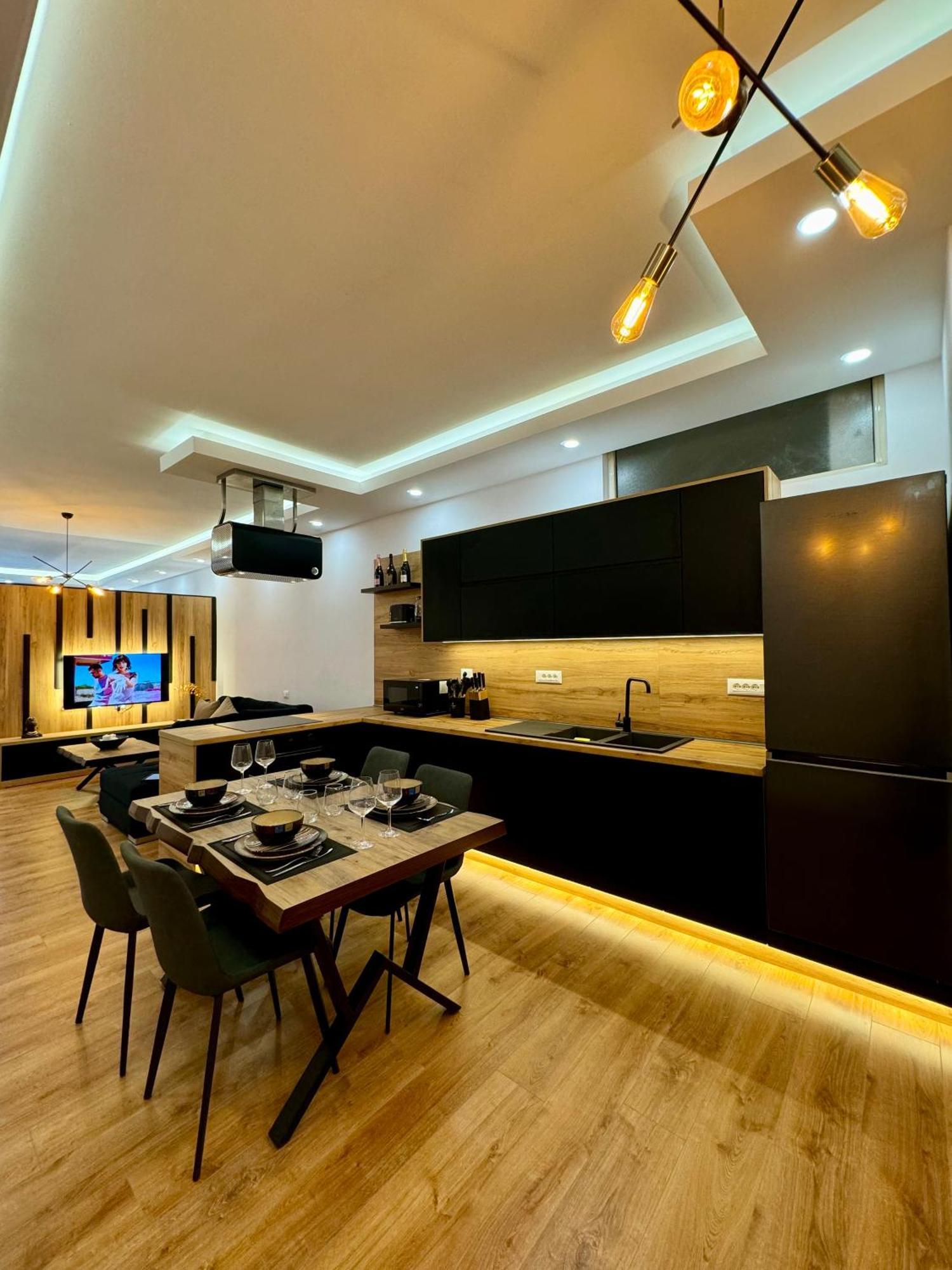 Luxury Central Baba Apartment Shkodër Exteriér fotografie